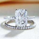 Gorgeous 3.5 Carat Radiant Cut Ring Set