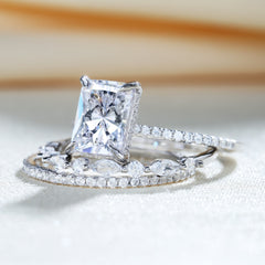 Noble Radiant Cut 3 Pieces Ring Set