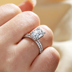 Gorgeous 3.5 Carat Radiant Cut Ring Set