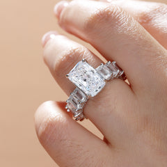 Gorgeous Radiant Cut Engagement Ring