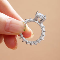 Gorgeous Radiant Cut Engagement Ring