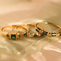 Exquisite Minimalist Emerald Ring Set