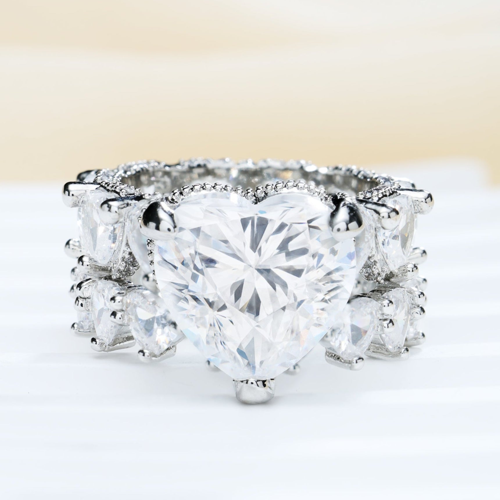 Two-Piece New Heart Ring Set