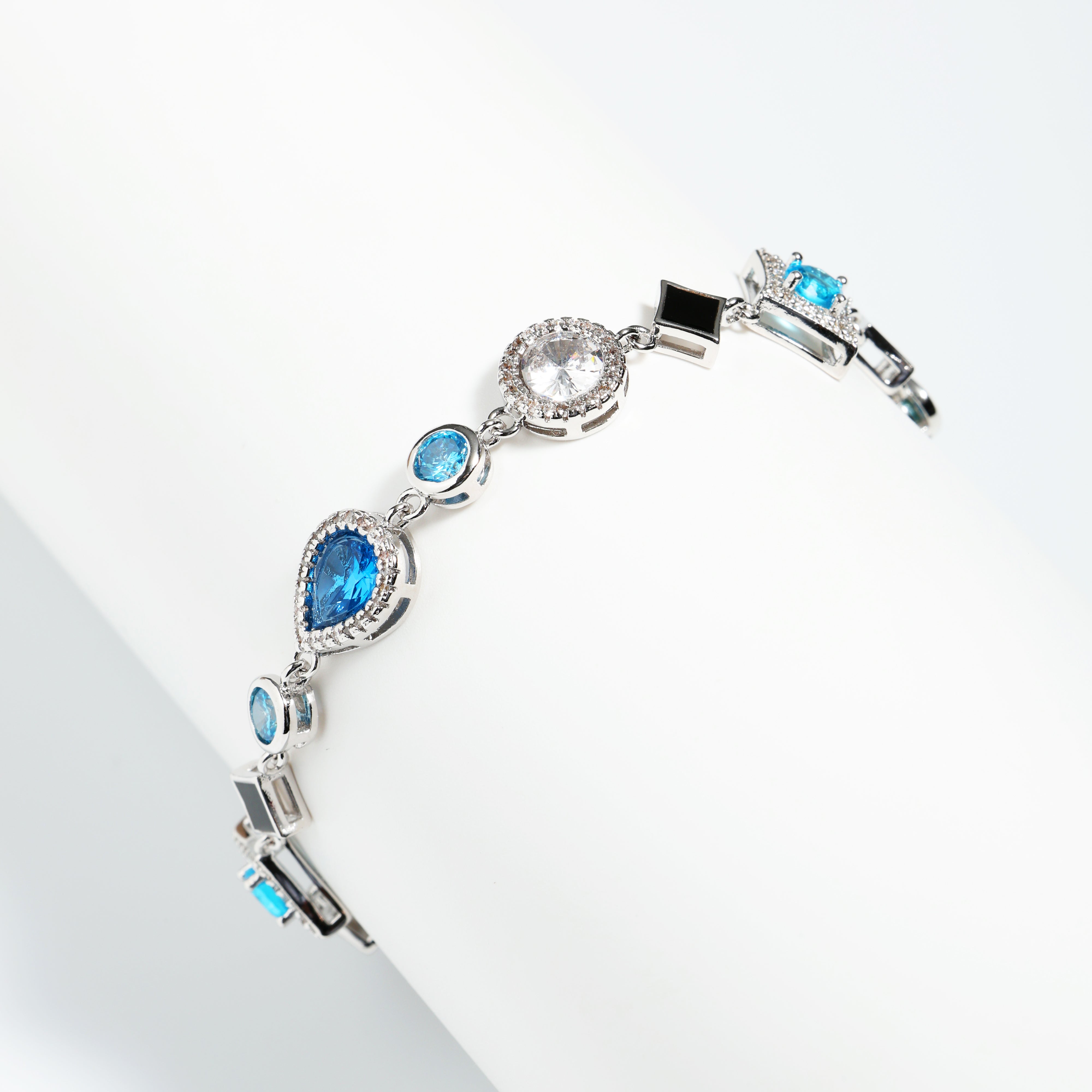 Star Motif Blue Multi Gemstone Necklace Set