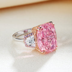11 Carat Pink Heart Light Luxury All-In-One Ring